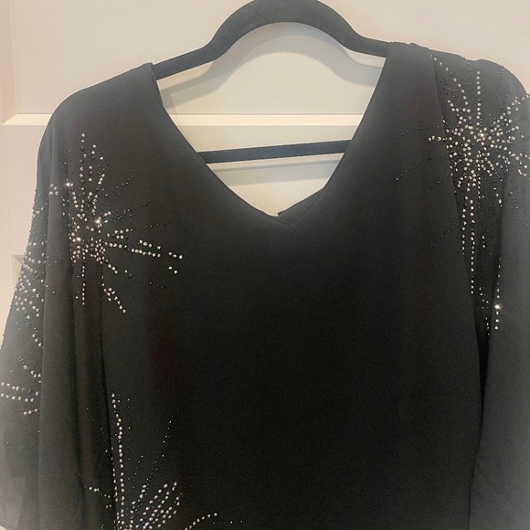White House Black Market Kimono Sleeve Blouse, M, EUC, Black with Bling - Picture 6 of 13